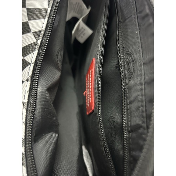 Sprayground Trippy Check Toiletery Aka Money Bag New - Picture 10 of 16
